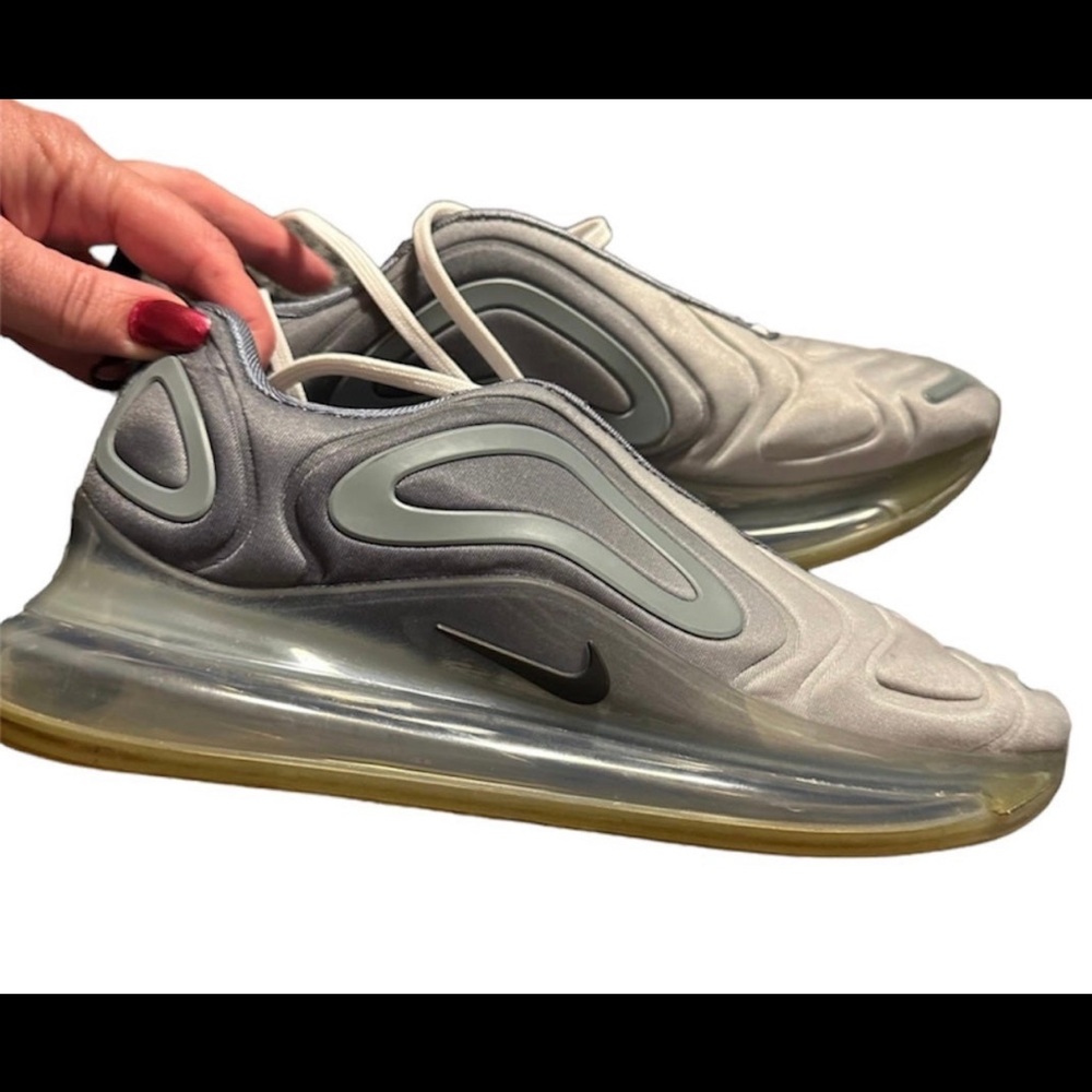 Nike Air max 720 black ombré men’s 8.5